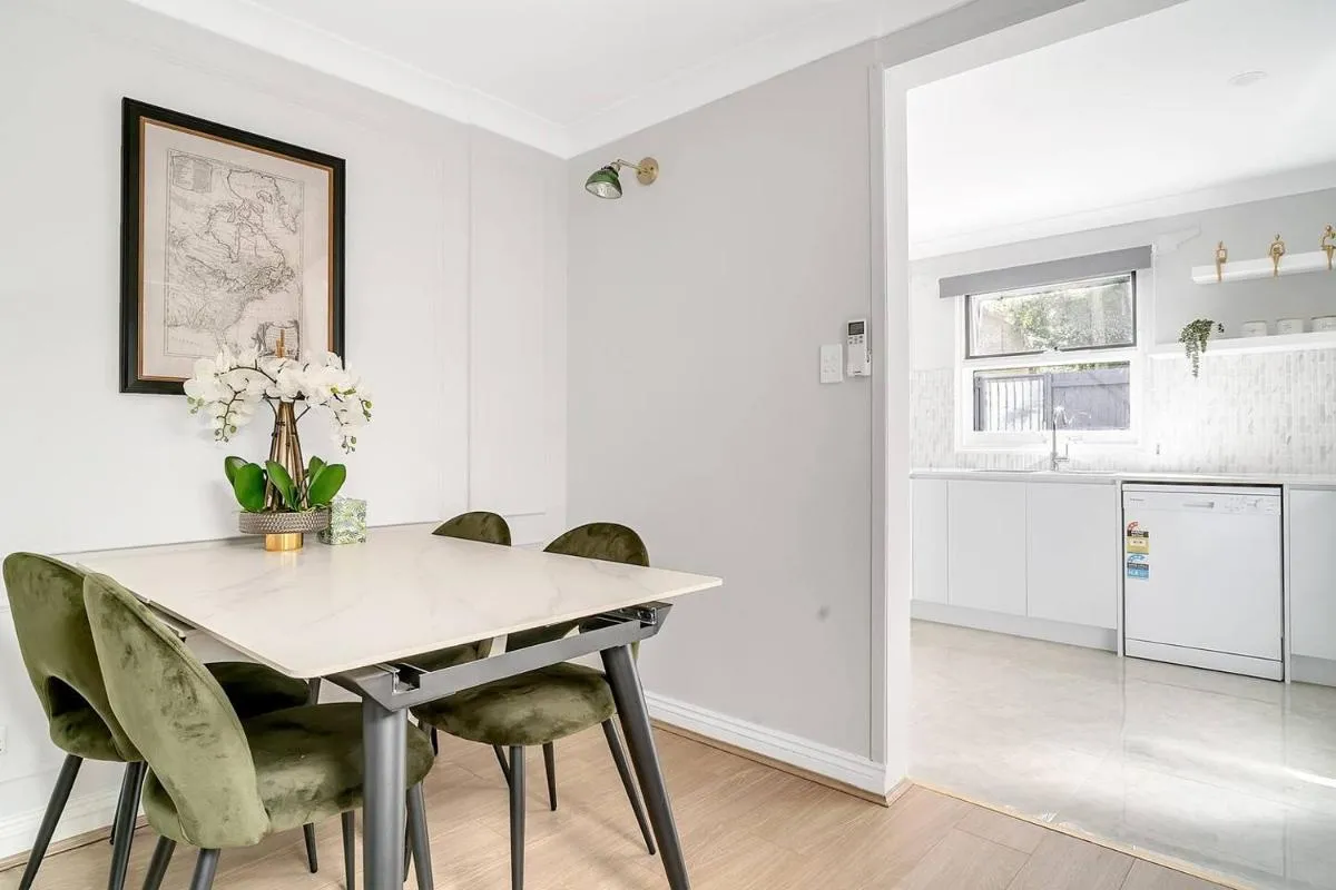 Image 3 of Kerridge Terrace – Old World Inner city Charm