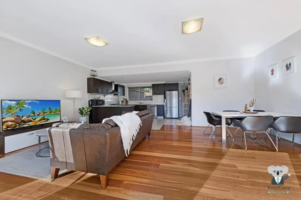 Image 4 of KozyGuru / Allawah / 2 Bed Kozy APT / NAL015