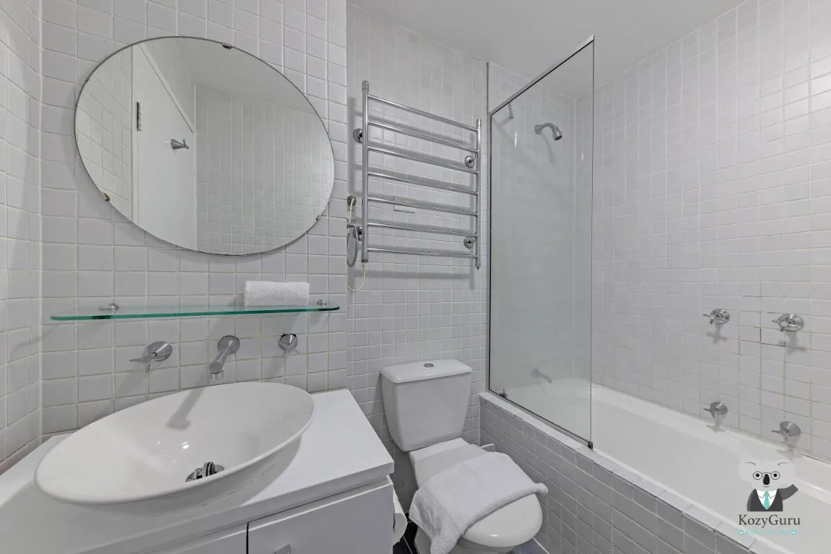 Image 2 of KozyGuru / Chippendale / NCH084