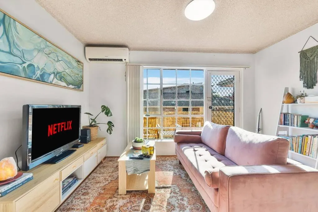 Image of KozyGuru Harris Park 2Bed Apt Free Parking