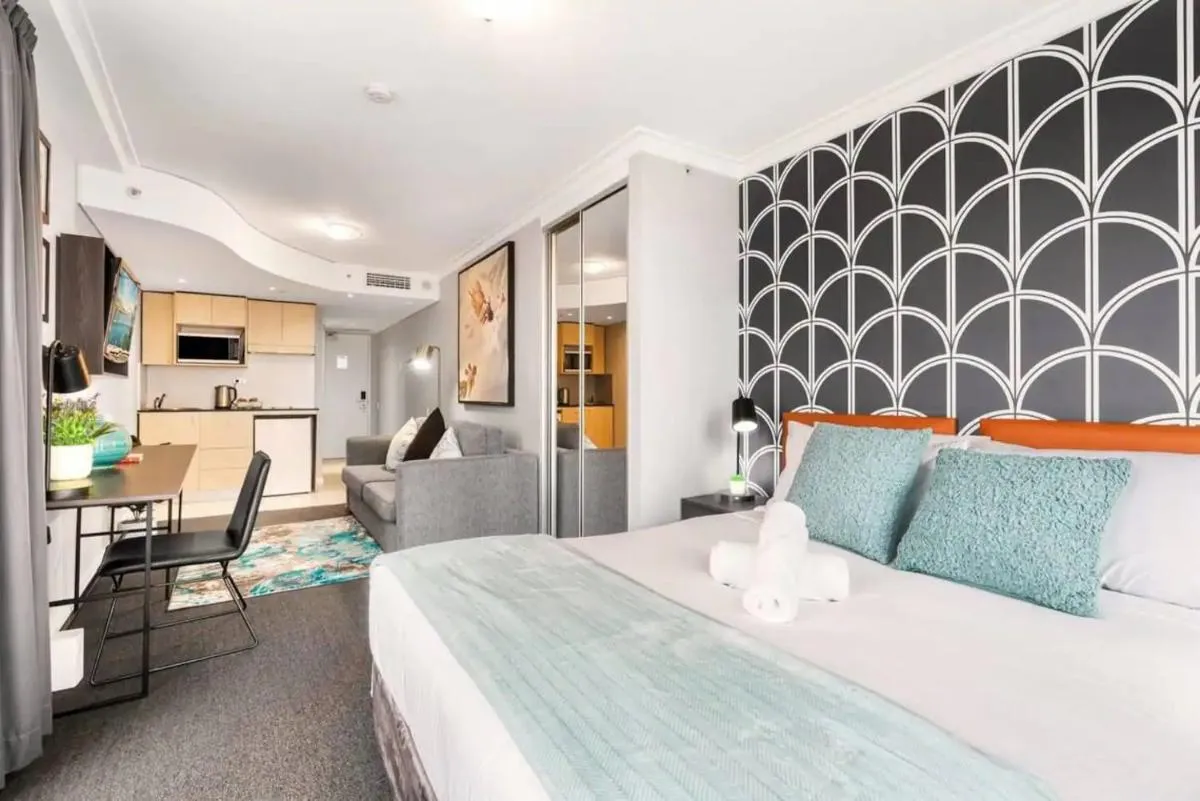 Image 3 of KozyGuru Haymarket City Mantra STUDIO NHA653-1216