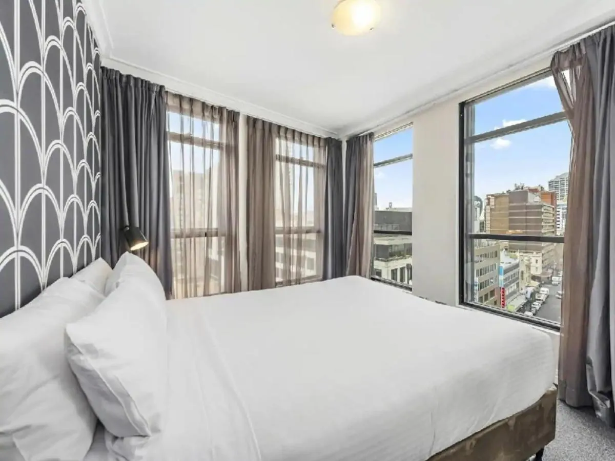 Image 1 of KozyGuru Mantra 1BED APT NHA653-1202