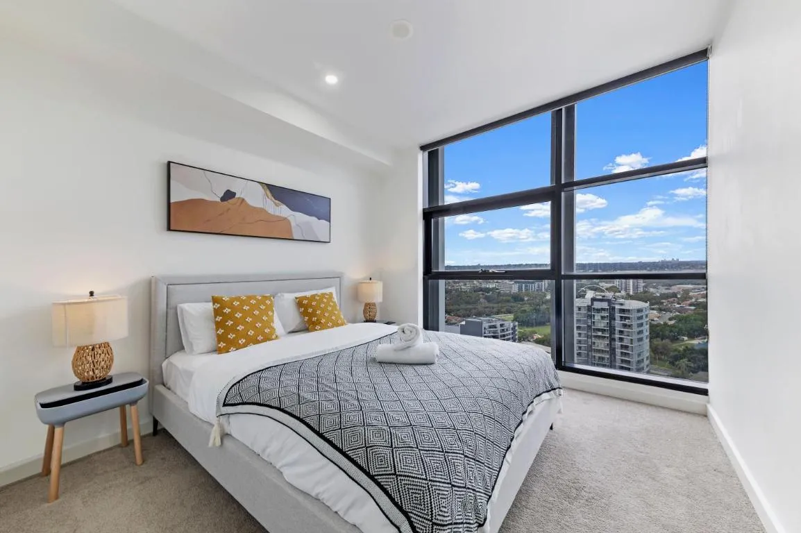 Image of KozyGuru / Parramatta / 2B2B / NPA011-2402