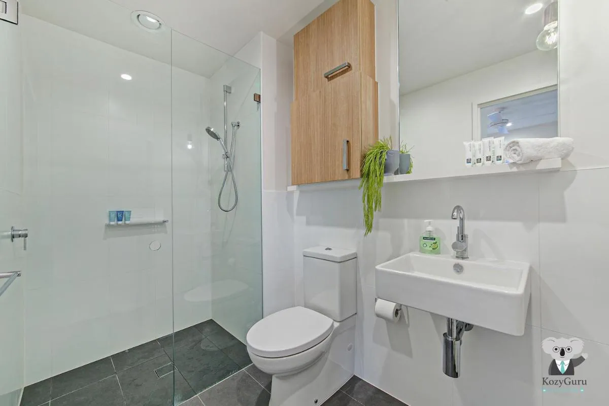Image 2 of KozyGuru Wolli Creek 1 BED APT Sydney Airport & CBD NWC020