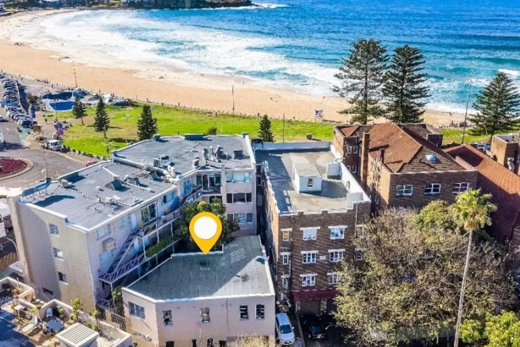 Image of Large 4 Bed Beachside Haven 50m to Bondi Beach