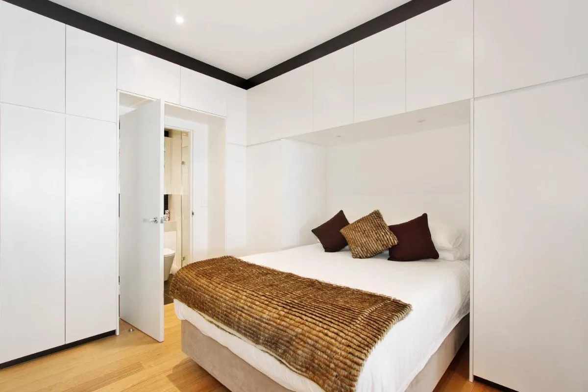 Image 1 of Little New York on Riley – Executive 1BR Darlinghurst Apartment with New York Laneway Feel