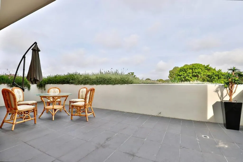 Image 6 of Lumière Sanctuary – Antique Elegance with Parking