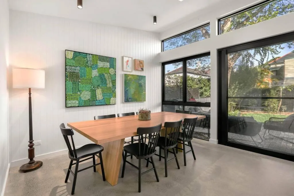 Image 4 of Luxe 4bdrm home & Pool in Inner West