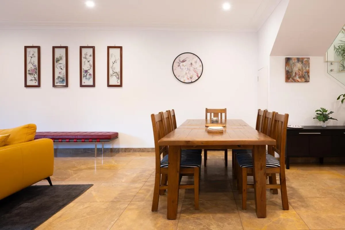 Image 3 of Luxury Home in Mascot, Minutes to CBD and Sydney Airports