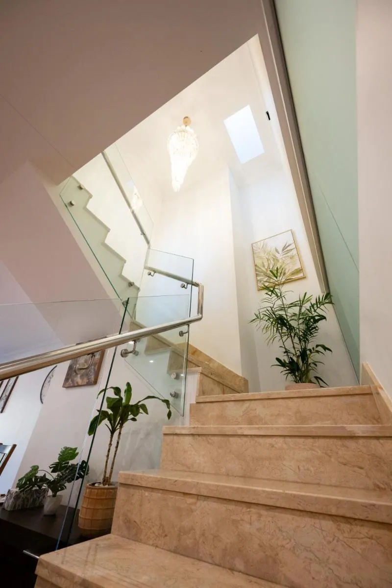 Image 6 of Luxury Home in Mascot, Minutes to CBD and Sydney Airports