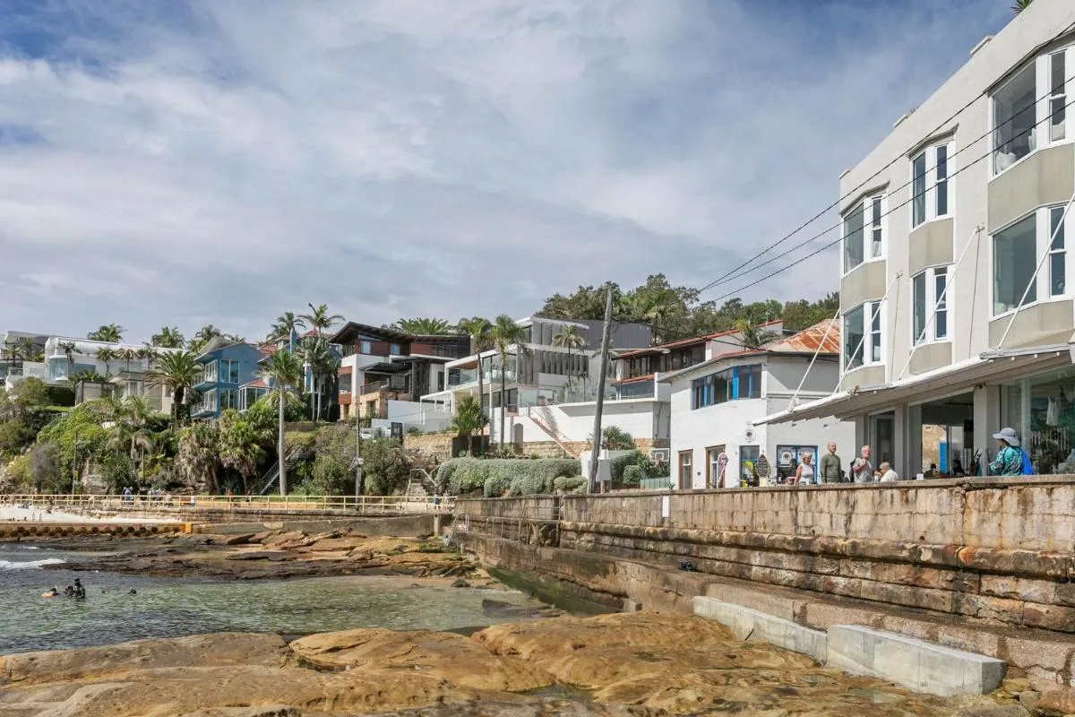 Image 4 of Luxury Manly Oceanfront Getaway