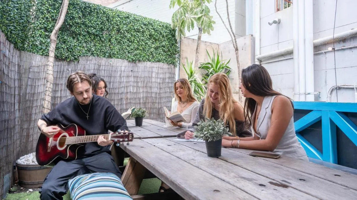 Image 5 of Mad Monkey East Side