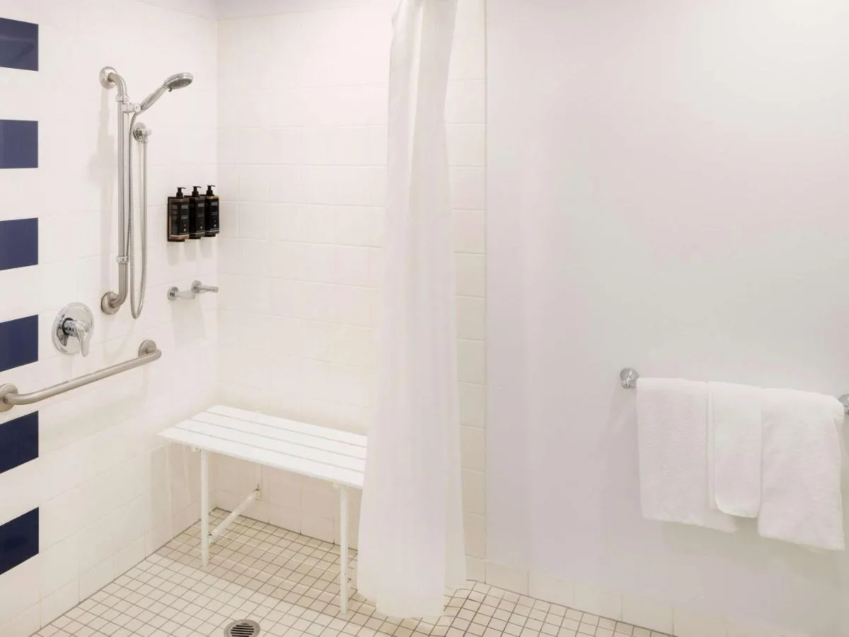 Image 2 of Mercure Sydney Manly Warringah