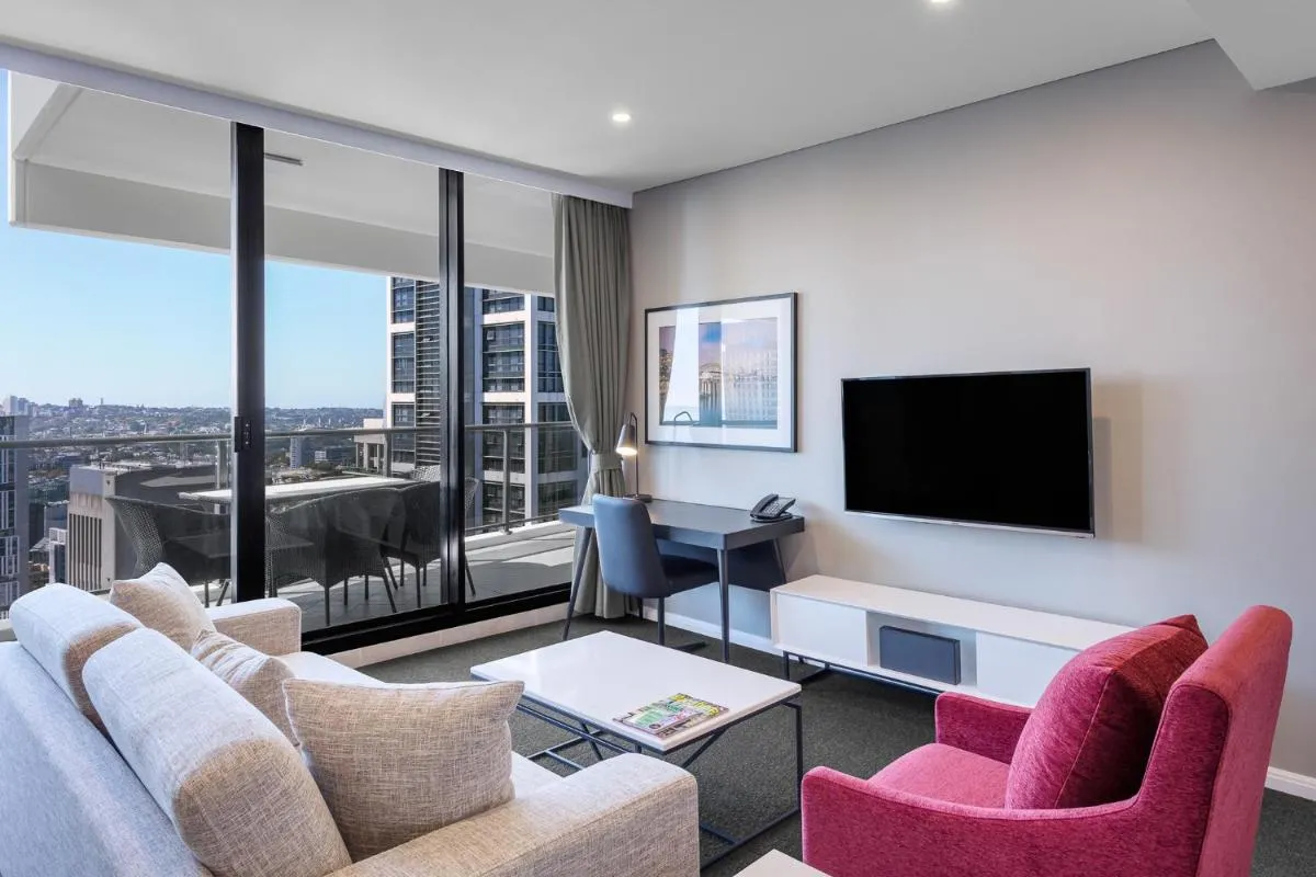 Image 4 of Meriton Suites Kent Street, Sydney