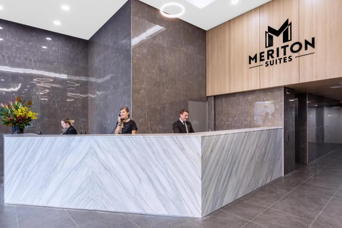 Image 2 of Meriton Suites Waterloo