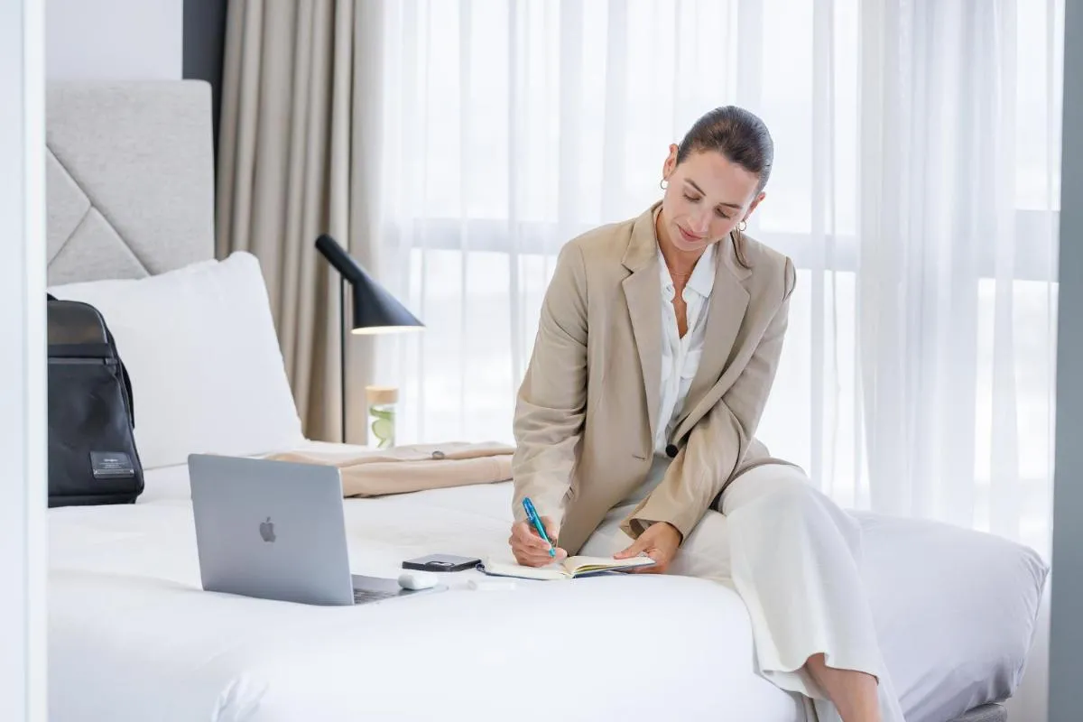 Image 6 of Meriton Suites Zetland