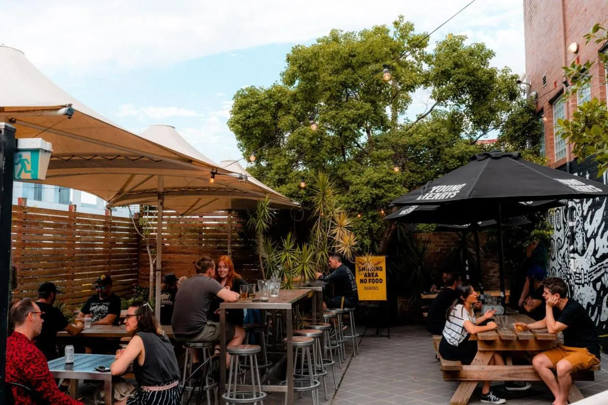 Image 4 of MetaWise Sydney Inner City Cozy Retreat with 3 Bed Share Room