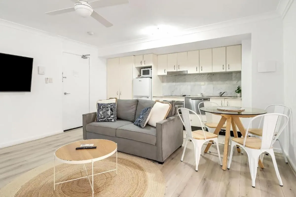 Image 3 of Modern Coastal City Escape in Manly