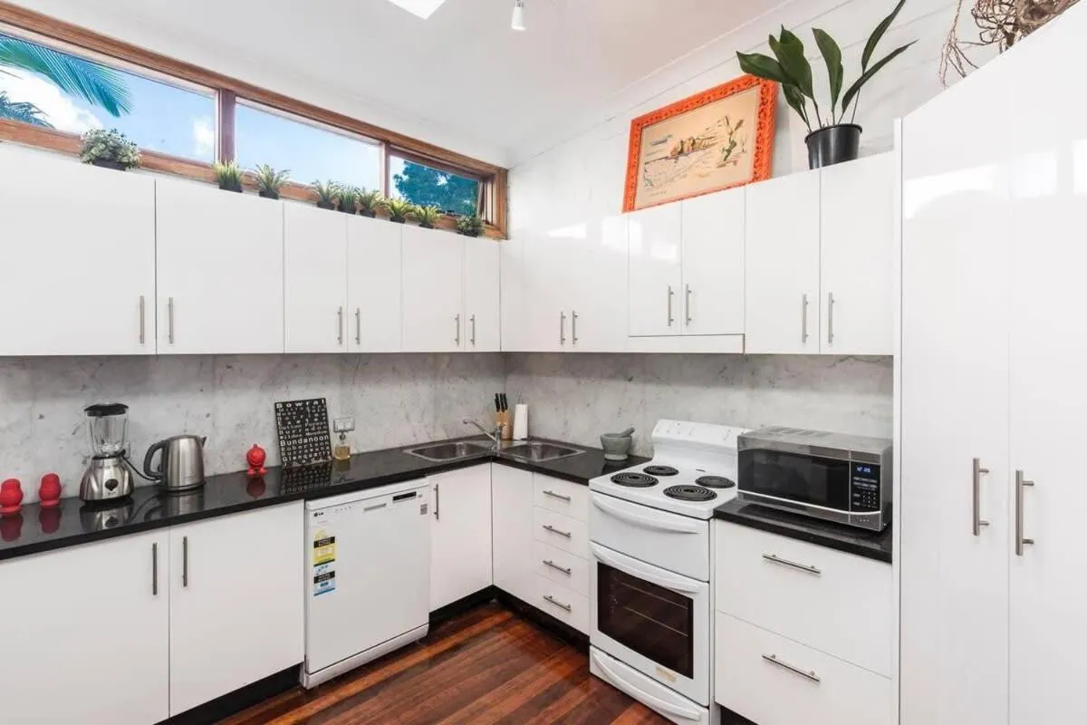 Image 3 of Modern Sydney Surry Hills Century Cottage