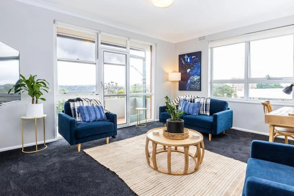 Image of Mosman Views, 2bed, Parking, 15min Walk to Beach