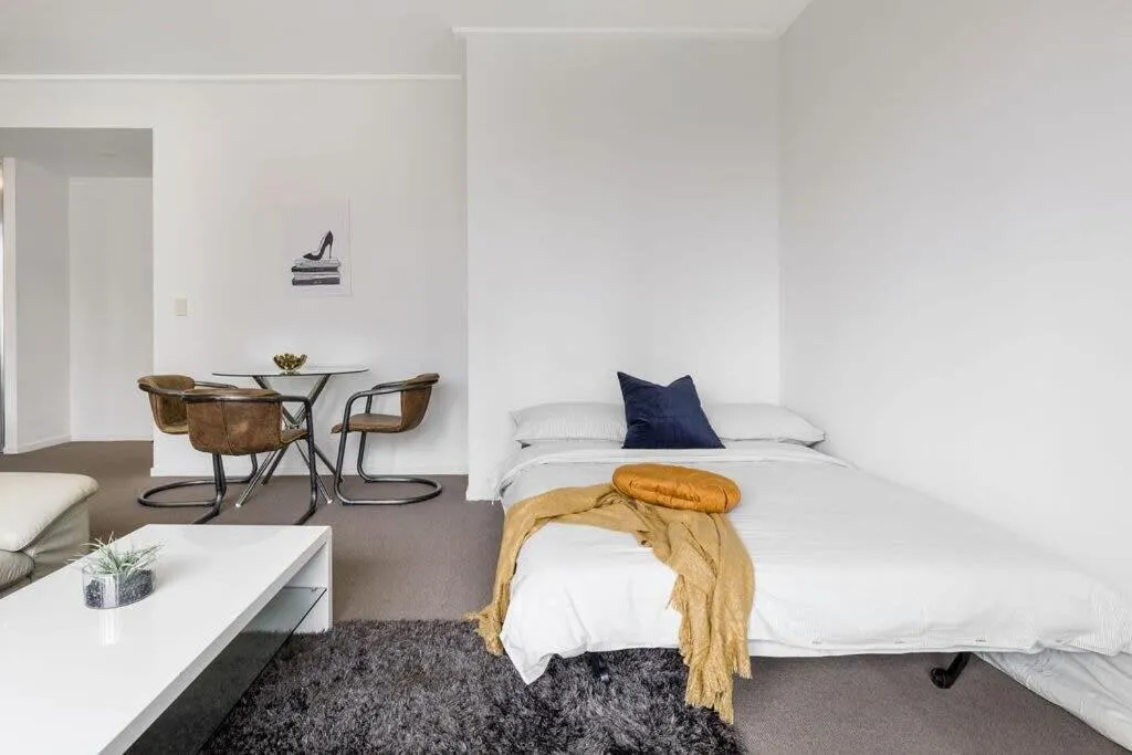Image 1 of NEW! A Comfy & Stylish Apt Next to Darling Harbour