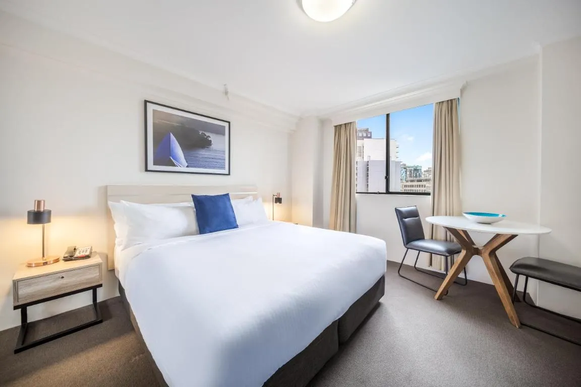 Image of Oaks Sydney Castlereagh Suites