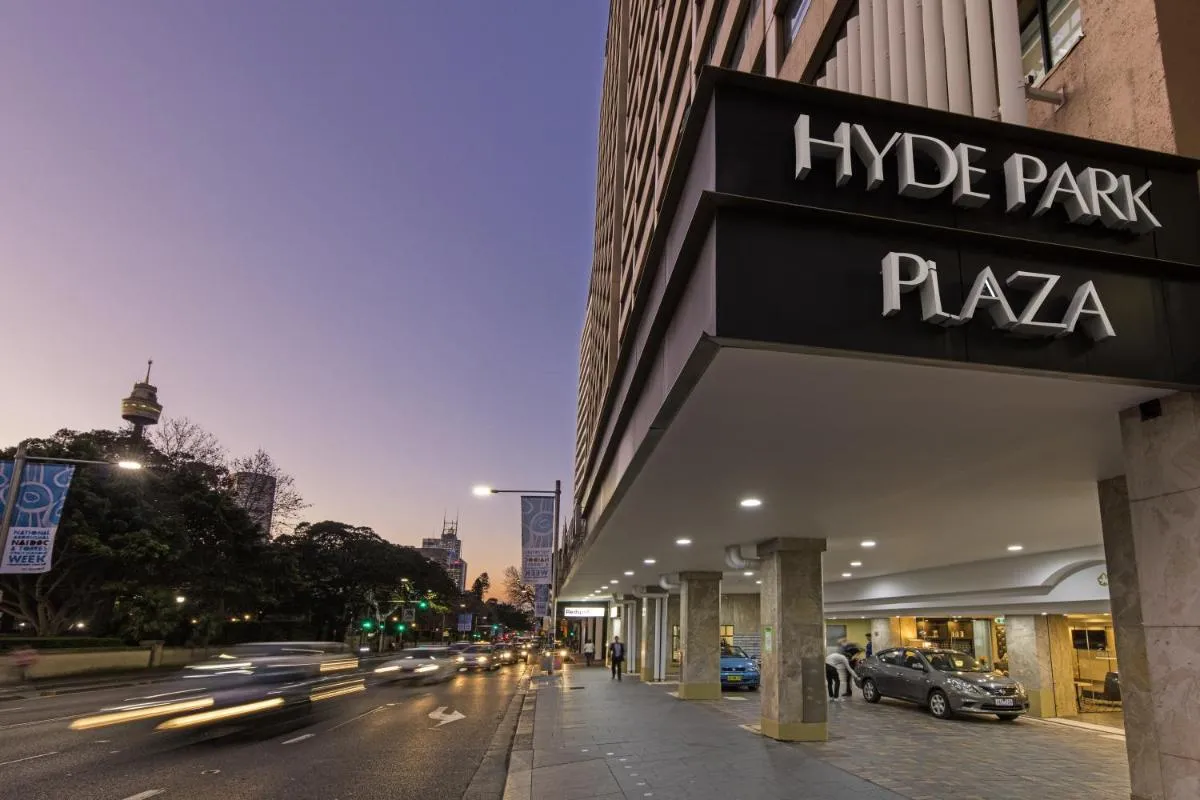 Image 3 of Oaks Sydney Hyde Park Suites
