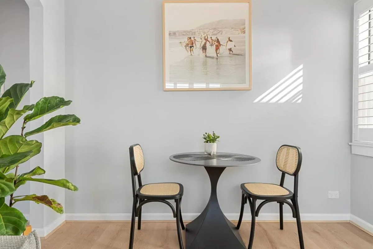 Image 3 of Ocean’s Embrace – A Local’s Haven at Bondi Beach