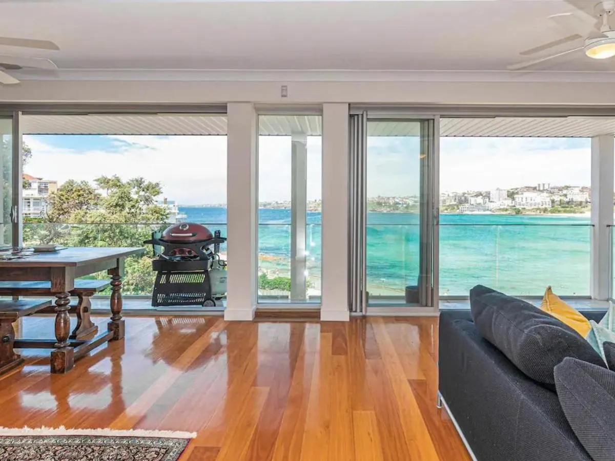 Image 1 of Ocean view luxury 3 bedroom home with balcony