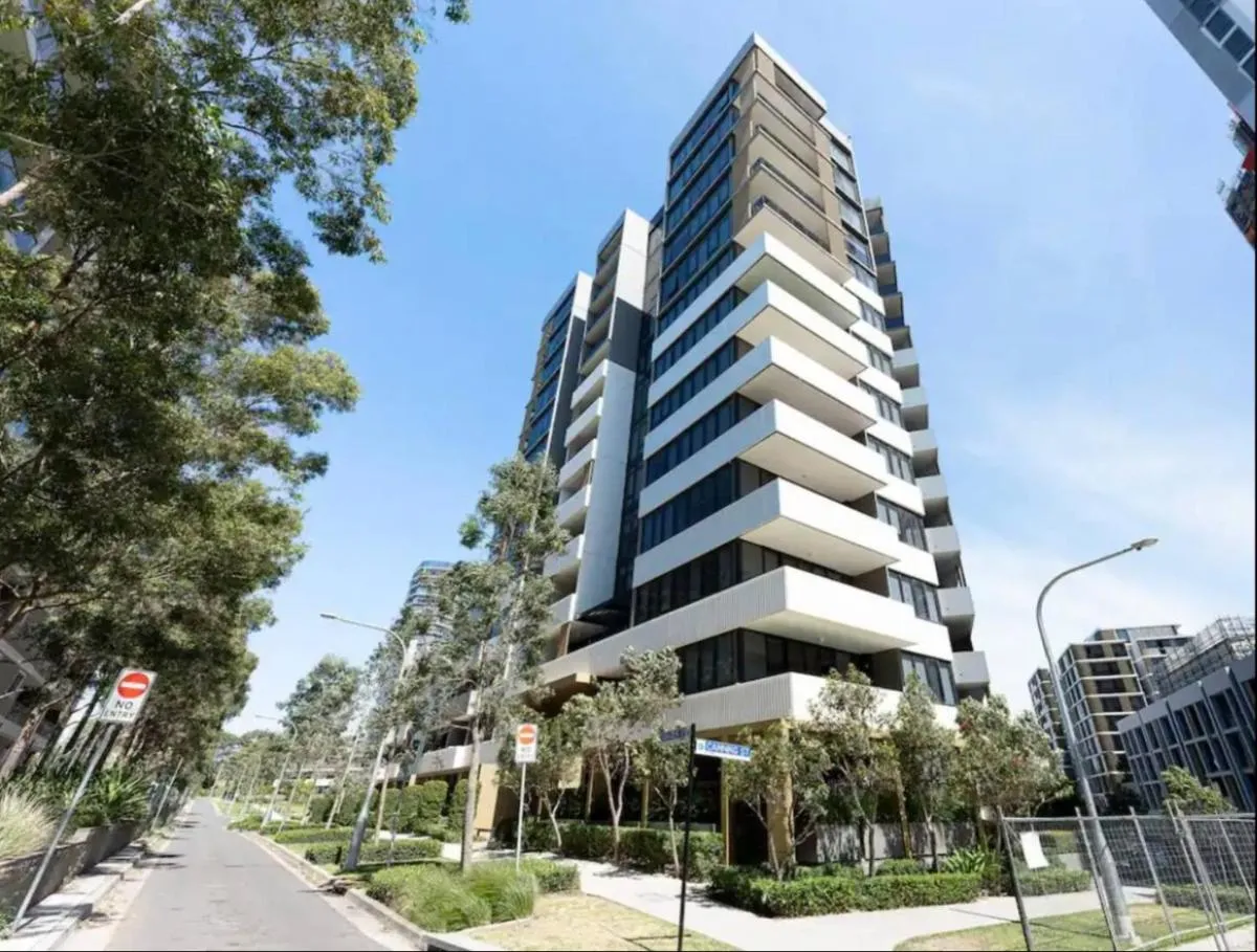 Image 6 of Olympic Park 3 Bedroom condo with Parking Pool Gym