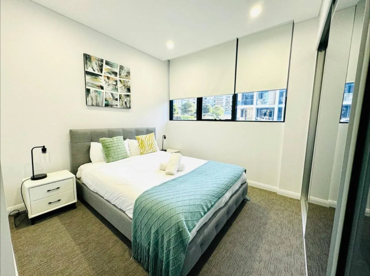 Image 1 of Olympic Park 3 Bedroom condo with Parking Pool Gym