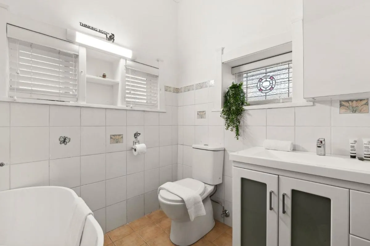 Image 2 of Outstanding 4-Bed Home with Garden Pool & More