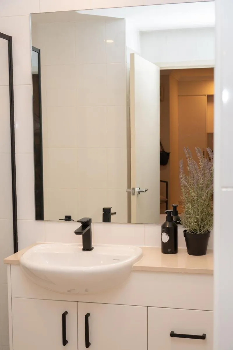 Image 5 of PRIME SPOT: Modern Studio+Balcony Darling Harbour