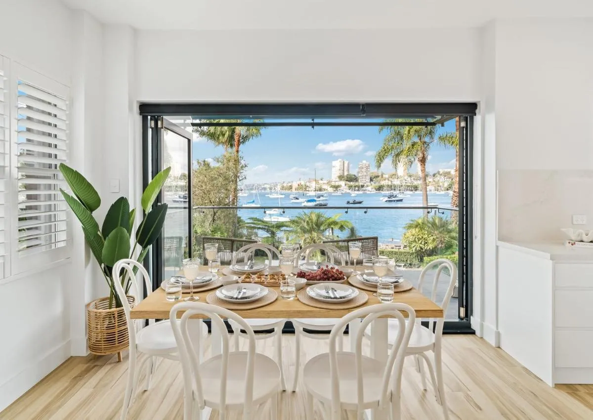 Image 3 of Peach at Palm View Collective