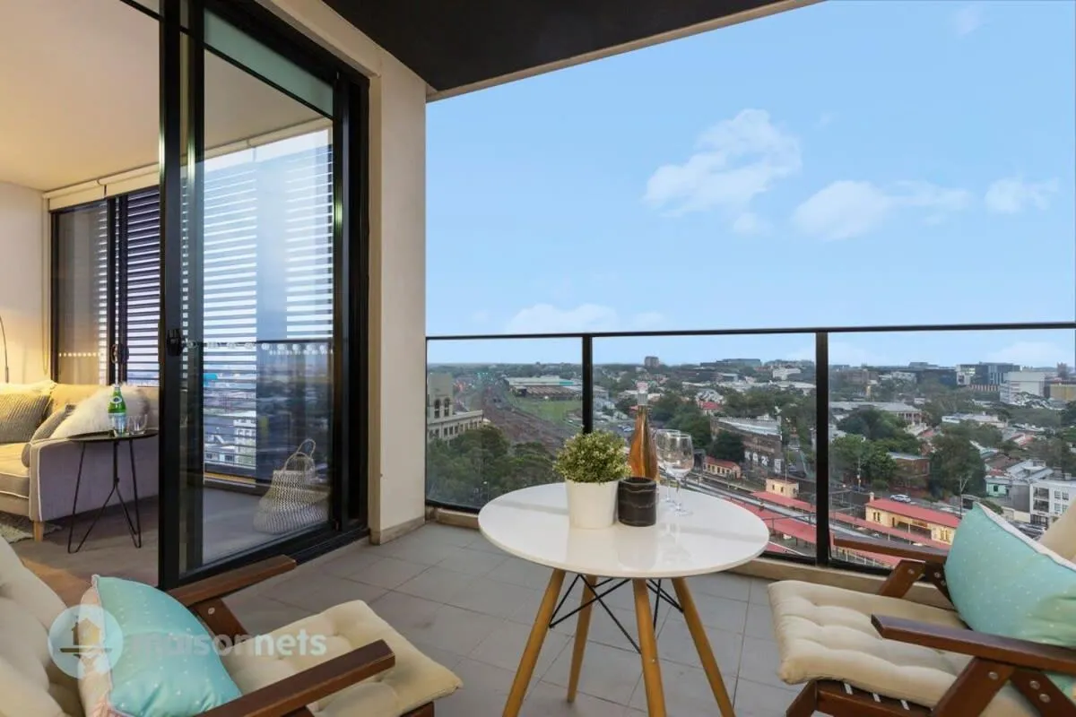 Image 5 of Redfern One Bedroom Apartment with Views