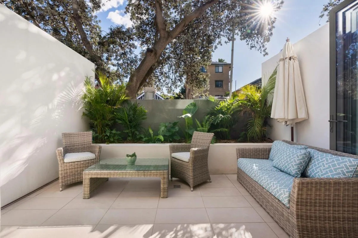 Image 6 of Relaxed 1BR Apartment with Courtyard in Bondi