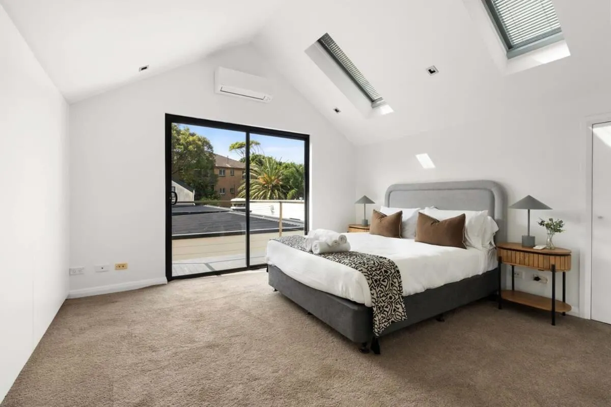 Image 1 of Relaxed Beachside Townhouse