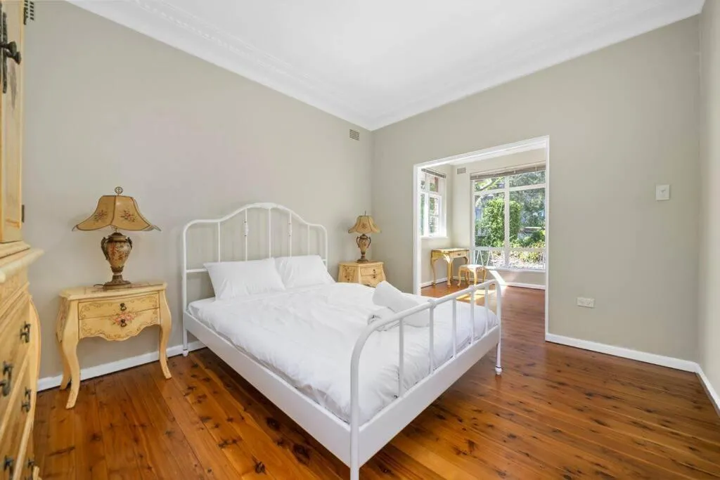 Image 6 of River View Oasis: Spacious 3-Bed House with Pool