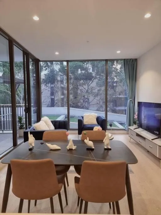 Image 4 of Sapphire Royale Suite in Macquarie Park