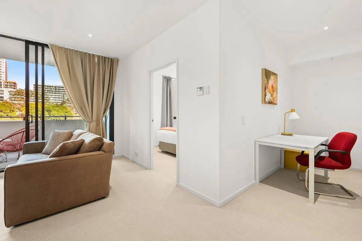 Image 1 of Saunders Sunbeam – Live the Macquarie Lifestyle