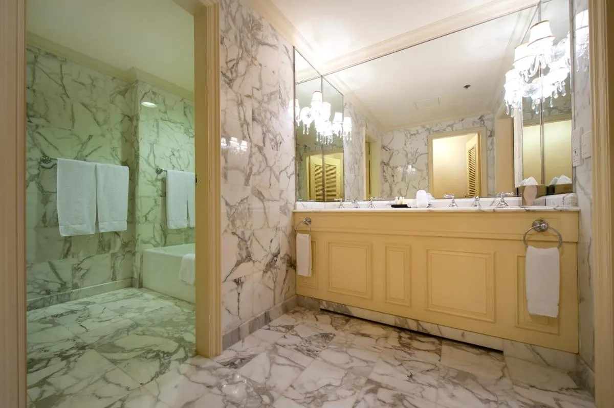 Image 1 of Sir Stamford Circular Quay