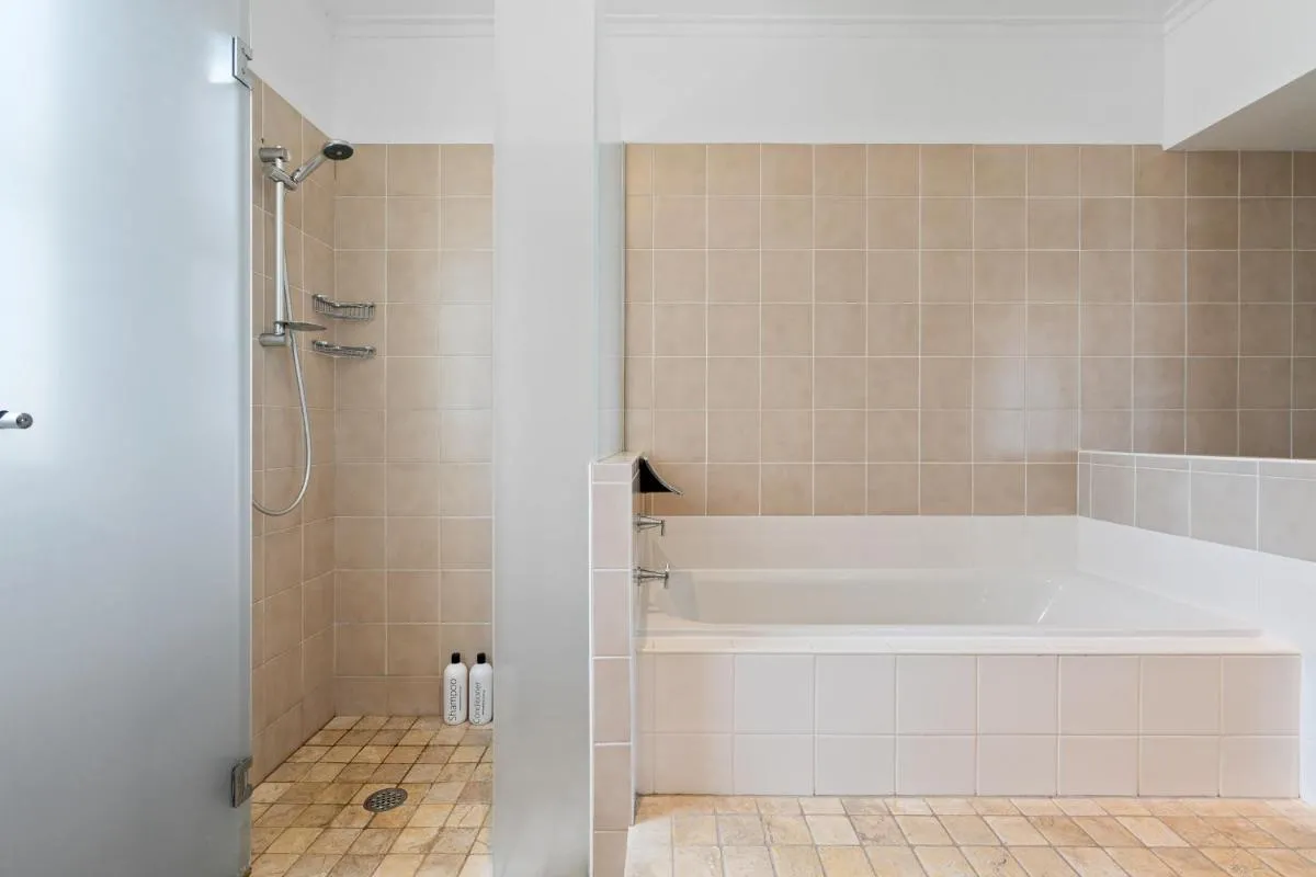 Image 2 of South Head – Premier Penthouse W Amazing Views