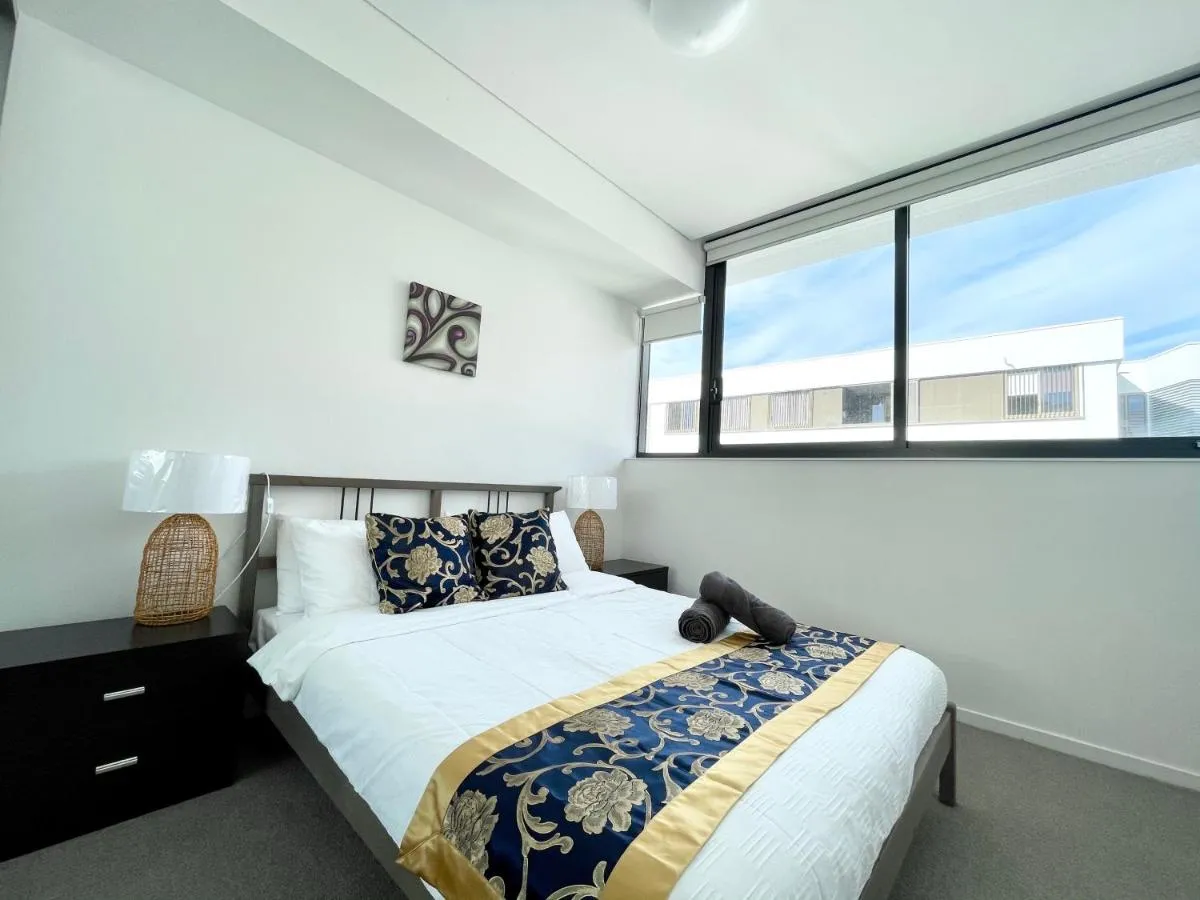 Image 1 of Spacious cozy2BR close to OlympicPark free carpark