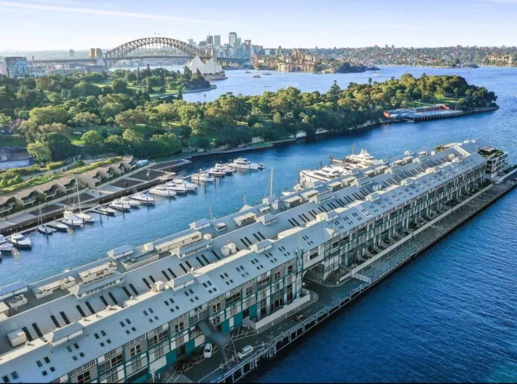 Image of Spectacular Waterfront With Cosmopolitan Lifestyle