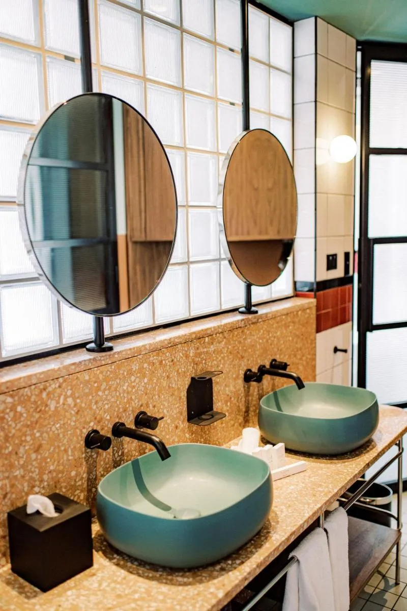 Image 4 of Stay at Hotel Steyne