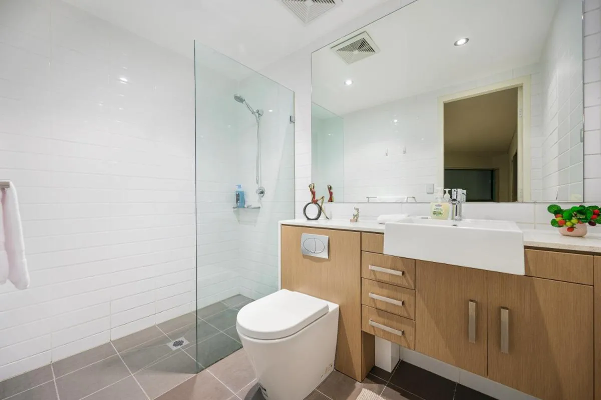 Image 2 of Strathfield sweet 2Br near Train StationShopping