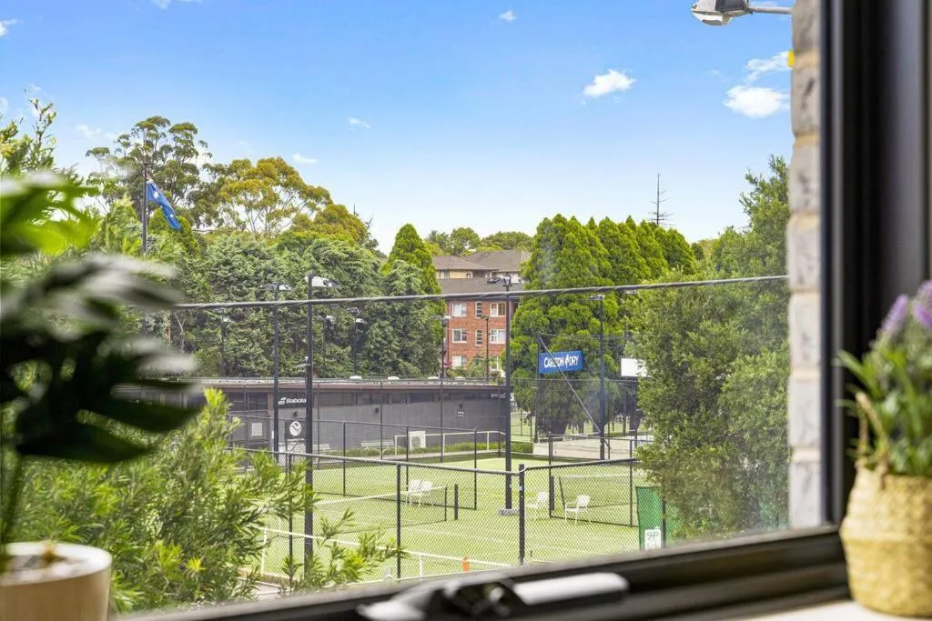 Image 6 of Studio for long term tenants in Strathfield CBD