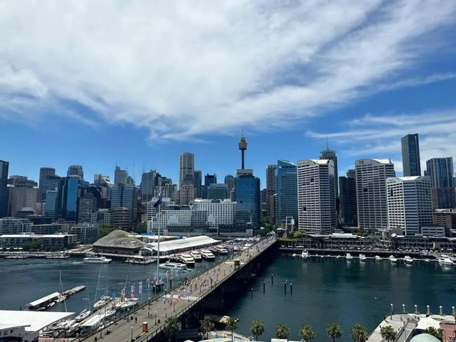 Image of Stunning Apartment with Views of Darling Harbour