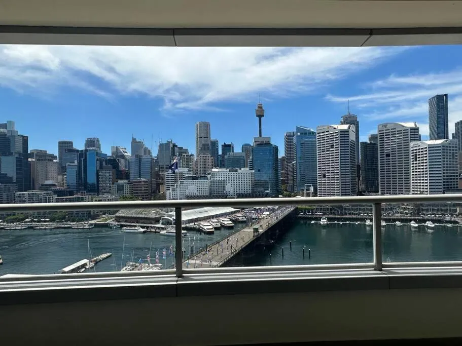 Image 6 of Stunning Apartment with Views of Darling Harbour