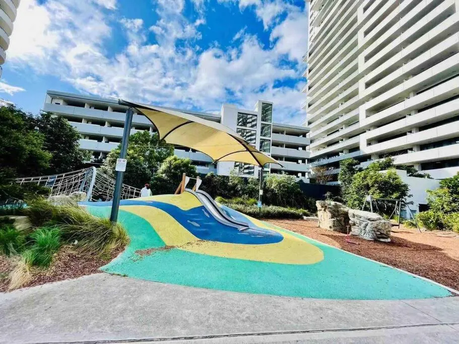 Image 3 of Stunning view 2bed 2bath Condo (Parking, WiFi)